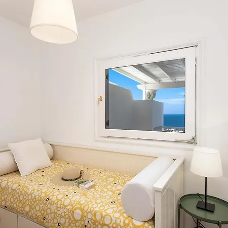 Arcelia Villa *