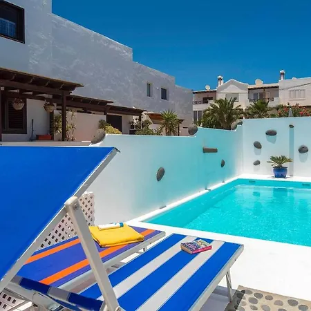 Arcelia Villa
